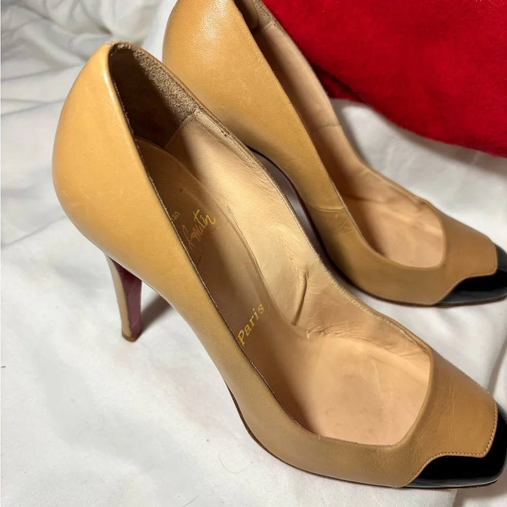 Christian Louboutin Tan and Black Heels - Picture 6 of 9